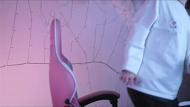 Lana  May online show from 02/12/25, 02:43