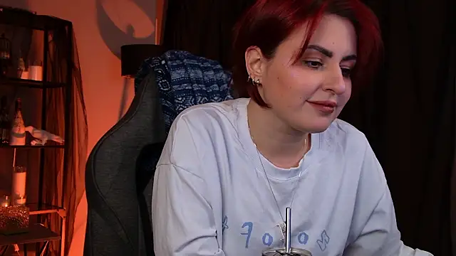 Lana  May online show from 02/09/26, 02:32