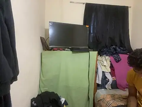 Snapshot of GaaTto chatting on 09/11/25, 05:02 GaaTto online show from 09/11/25, 05:02