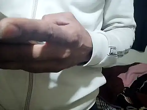 Snapshot of GaaTto chatting on 03/03/26, 01:45 GaaTto online show from 03/03/26, 01:45