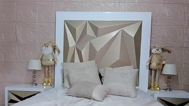 PassionMacoll online show from 12/14/24, 06:30