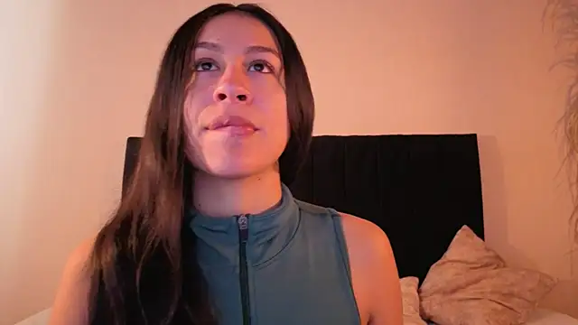 EmiGomez  online show from 11/08/25, 01:33