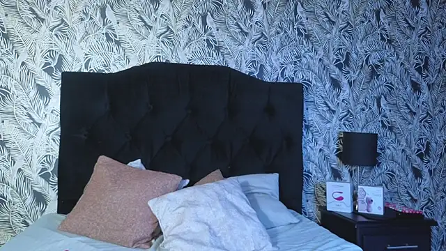 EmiGomez  online show from 01/17/26, 01:27