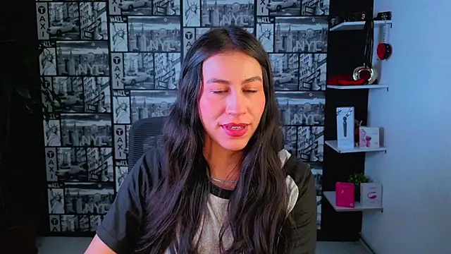 EmiGomez  online show from 06/19/26, 03:27