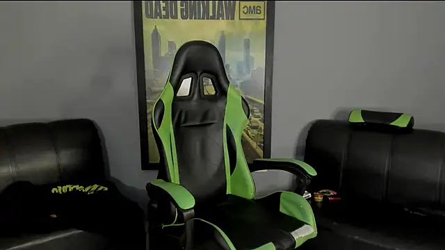 Snapshot of jamesinked_ chatting on 12/21/24, 02:58 jamesinked  online show from 12/21/24, 02:58