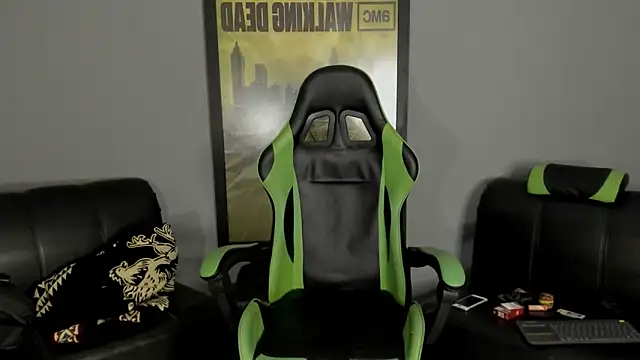 Snapshot of jamesinked_ chatting on 02/17/25, 02:09 jamesinked  online show from 02/17/25, 02:09