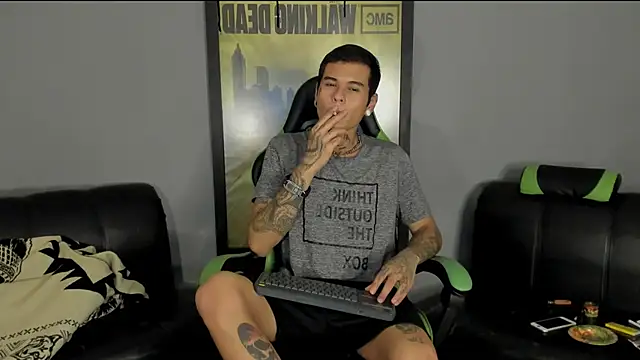 Snapshot of jamesinked_ chatting on 02/24/25, 09:52 jamesinked  online show from 02/24/25, 09:52