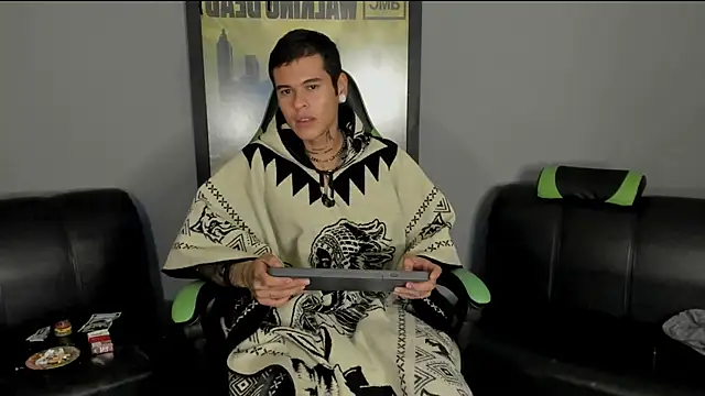 Snapshot of jamesinked_ chatting on 02/26/25, 12:16 jamesinked  online show from 02/26/25, 12:16