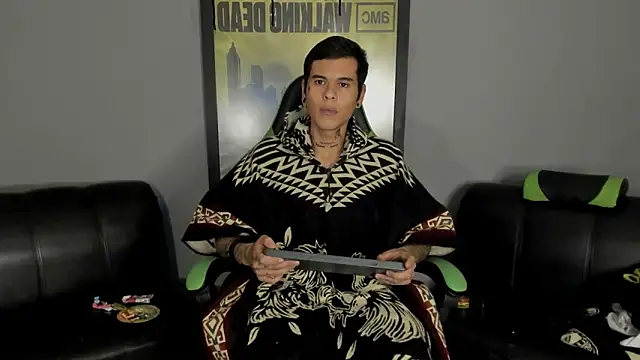 Snapshot of jamesinked_ chatting on 03/10/25, 01:56 jamesinked  online show from 03/10/25, 01:56