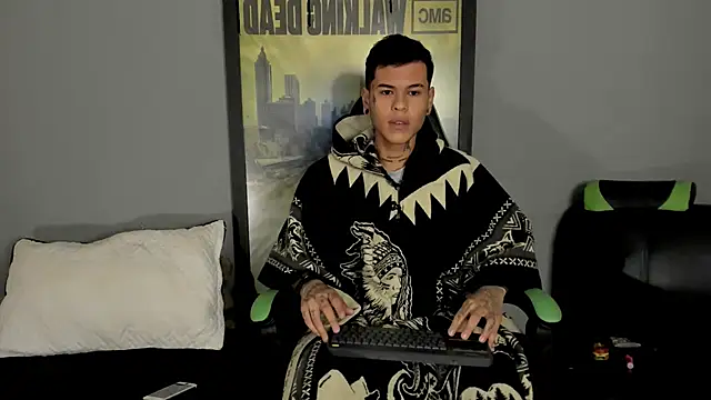 Snapshot of jamesinked_ chatting on 03/19/25, 01:40 jamesinked  online show from 03/19/25, 01:40