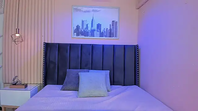 viiolett lee online show from 11/25/25, 10:10