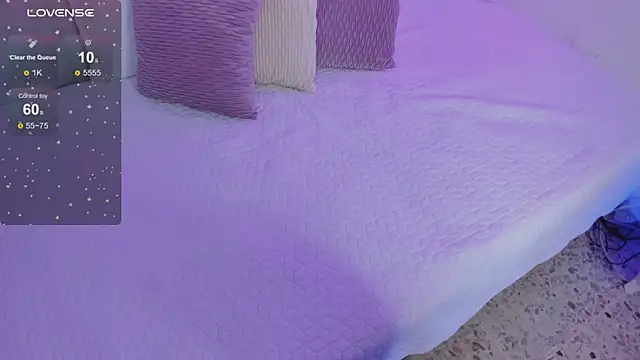 susyy7 online show from 02/04/25, 03:33