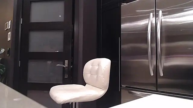 Toy-Daddy online show from 10/25/25, 10:48