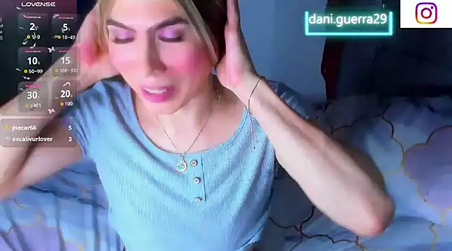 Snapshot of saskya chatting on 02/25/25, 02:14 saskya online show from 02/25/25, 02:14