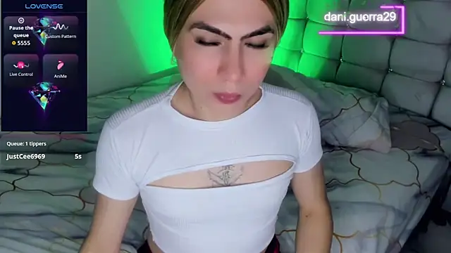 Snapshot of saskya chatting on 10/09/25, 08:18 saskya online show from 10/09/25, 08:18