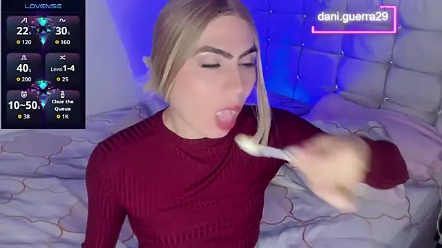 Snapshot of saskya chatting on 10/13/25, 09:37 saskya online show from 10/13/25, 09:37