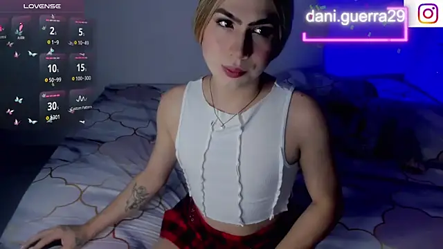 Snapshot of saskya chatting on 11/08/25, 11:25 saskya online show from 11/08/25, 11:25