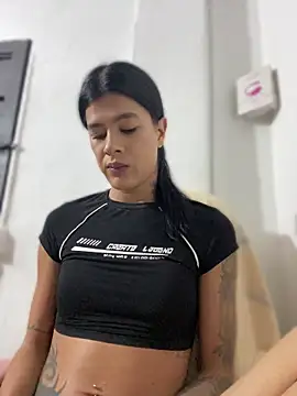 daniigarcia online show from 04/30/26, 01:56