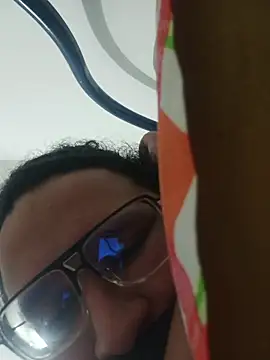 beautiful hands  online show from 02/13/26, 09:16