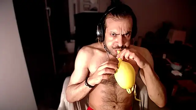 P4RtYBOII92 online show from 10/08/25, 10:51