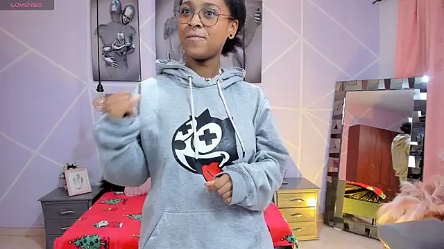 Elith noa online show from 02/28/25, 02:42