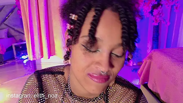 Elith noa online show from 04/11/26, 01:21