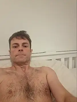 steb1980 online show from 10/25/25, 07:49