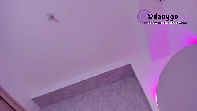 ZarianaEvanz online show from 03/03/25, 09:37