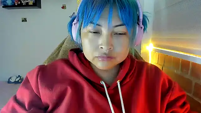 Shaddycute  online show from 12/03/25, 12:40