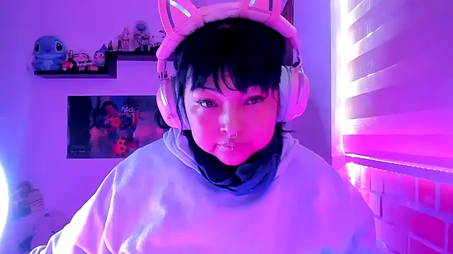 Shaddycute  online show from 02/20/26, 06:08