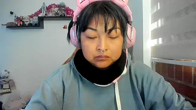 Shaddycute  online show from 03/23/26, 12:42