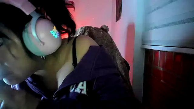 Snapshot of Shaddycute_ chatting on 07/10/26, 03:00 Shaddycute online show from 07/10/26, 03:00