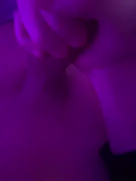 Snapshot of YourDaddy18769 chatting on 01/03/25, 11:35 YourDaddy18769 online show from 01/03/25, 11:35