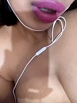 L-LOVE online show from 12/12/24, 11:47