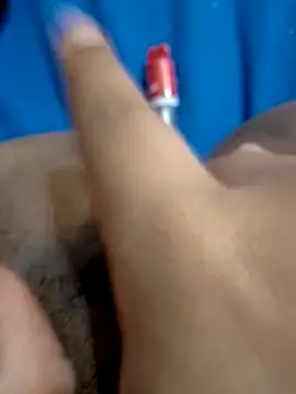 L-LOVE online show from 03/04/25, 09:54