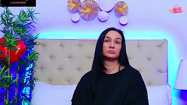 DaliyaArabian online show from 03/19/25, 02:24