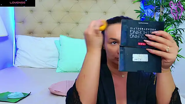 DaliyaArabian online show from 10/06/25, 12:13