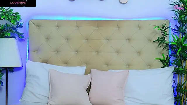 DaliyaArabian online show from 05/30/26, 04:09