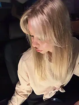 Snapshot of Myrtle_Beach chatting on 12/08/24, 05:18 Myrtle Beach online show from 12/08/24, 05:18