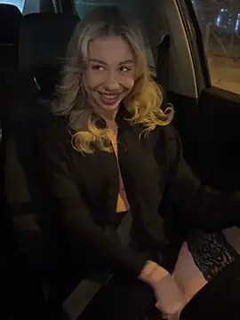 Snapshot of Myrtle_Beach chatting on 12/13/24, 05:27 Myrtle Beach online show from 12/13/24, 05:27