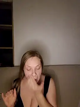 katiestevens online show from 10/24/25, 08:49