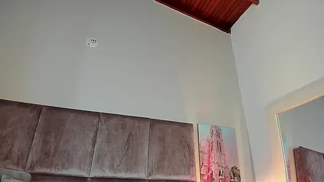 Snapshot of Salomesimos1 chatting on 02/22/25, 05:02 Salomesimos1 online show from 02/22/25, 05:02