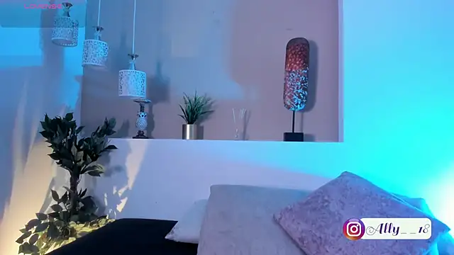 Ally addams online show from 10/03/25, 03:47