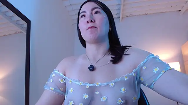 Elle Lee  online show from 03/30/26, 05:14