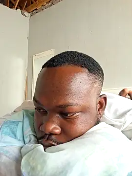 LaughRiotX online show from 10/03/25, 02:47