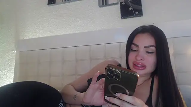  Pamela doll online show from 10/29/25, 10:22