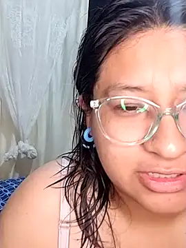 sarah12333 online show from 06/19/26, 04:50
