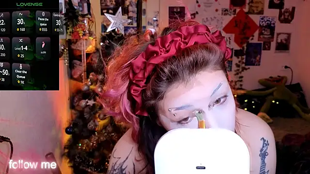 Alex Howell online show from 12/20/25, 08:27