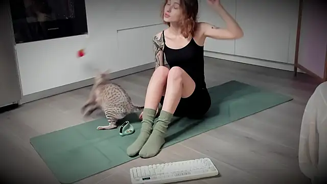 Devilina V online show from 12/02/24, 09:02