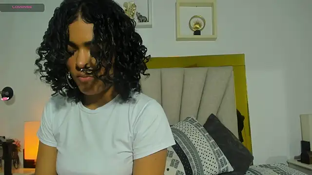 vahiolet fuentes online show from 01/15/25, 03:00